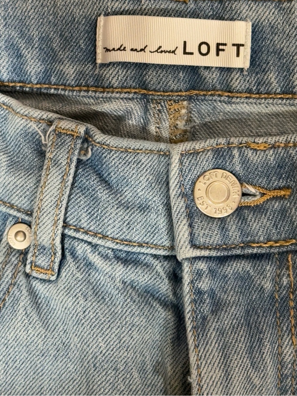 LOFT The Straight Light Wash Cuffed Jeans Size 25/0 - Picture 4 of 7